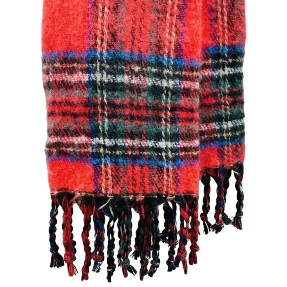 Steve Madden Reversible Blanket Scarf Fringe Red Plaid & Animal Print